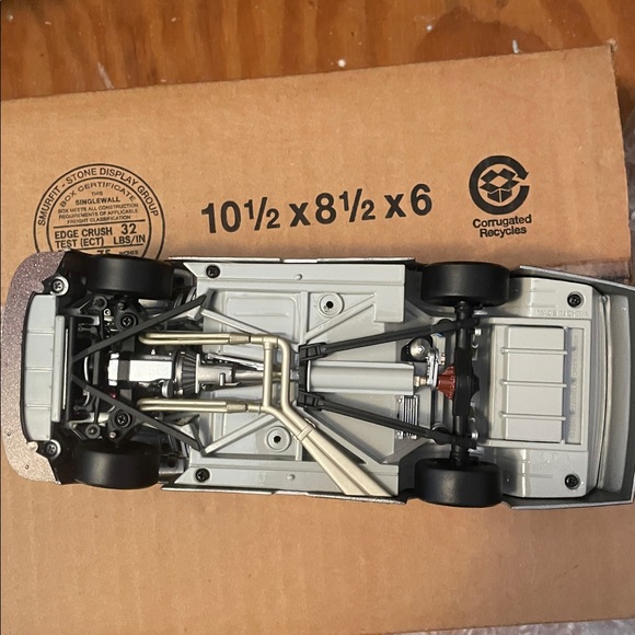 UPS Freight Racing Car Model - Picture 5 of 11